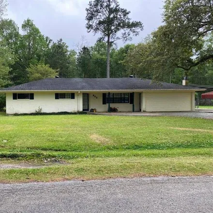 Rent this 3 bed house on 855 Forest Lane in Vidor, TX 77662