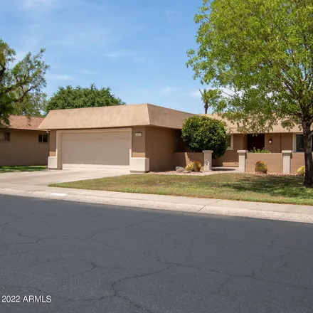 Buy this 2 bed townhouse on 11112 West Cameo Drive in Sun City, AZ 85351
