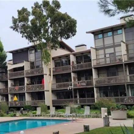 Rent this studio condo on 6563 East Marina Drive in Long Beach, CA 90803
