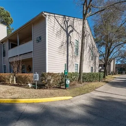 Rent this 2 bed condo on Wunderlich Road in Harris County, TX 77069