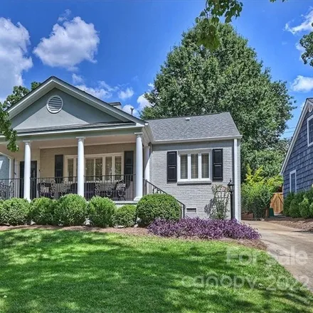 Buy this 4 bed house on 2615 Portland Avenue in Charlotte, NC 28207