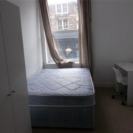 Image 3 - Cat and Wheel, 207 Cheltenham Road, Bristol, BS6 5QX, United Kingdom - Apartment for rent