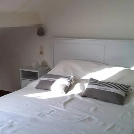 Rent this 6 bed house on 44760 Les Moutiers-en-Retz
