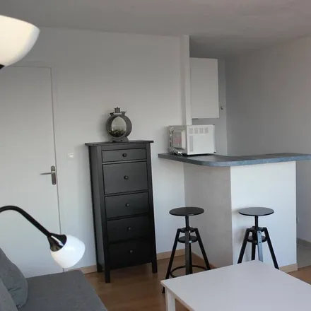 Image 8 - 56170 Quiberon, France - Apartment for rent