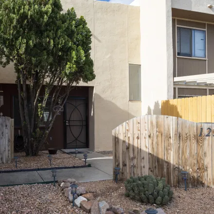 Image 4 - 1253 North Willow Street, Las Cruces, NM 88001, USA - Townhouse for sale