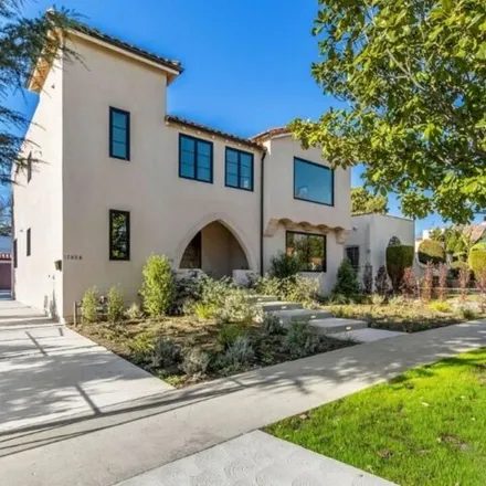 Image 2 - 1285 South Sycamore Avenue, Los Angeles, CA 90019, USA - House for sale