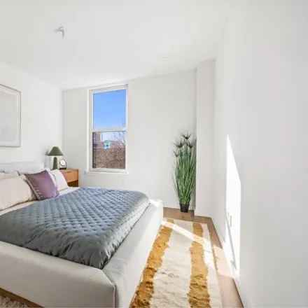 Image 7 - 169 Calyer Street, New York, NY 11222, USA - Condo for sale