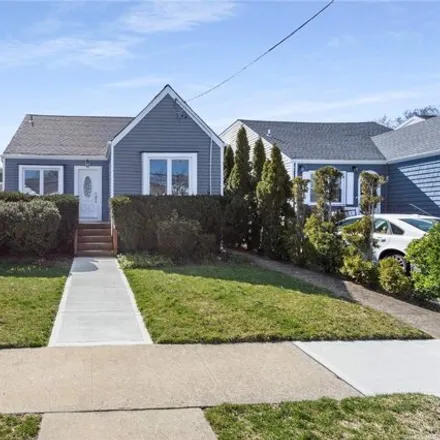 Buy this 3 bed house on 62 Maple Street in Massapequa, NY 11758