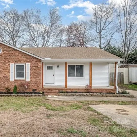 Buy this 3 bed house on 3420 Union Road in Lake Wood, Gastonia