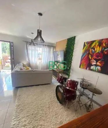 Buy this 3 bed house on Rua Eduardo Luís Trindade in Cachoeirinha, São Paulo - SP