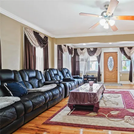 Image 4 - 220-4 103rd Avenue, New York, NY 11429, USA - House for sale