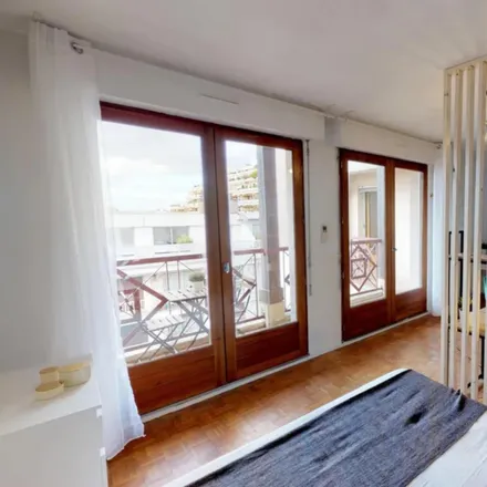 Image 2 - 10 Rue Agathoise, 31000 Toulouse, France - Room for rent
