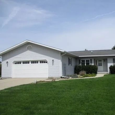 Buy this 3 bed house on 115 Victory Street in Juneau, Dodge County