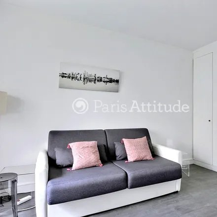 Image 5 - 232 Rue du Faubourg Saint-Honoré, 75008 Paris, France - Apartment for rent