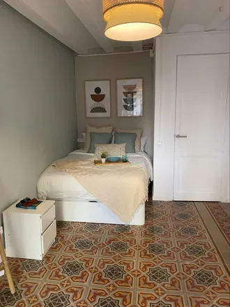 Rent this 6 bed room on Hotel Gaudí in Carrer de les Penedides, 08001 Barcelona