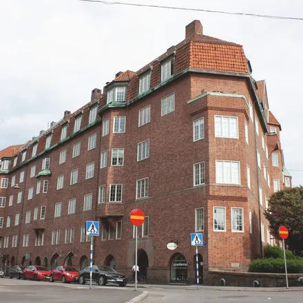 Rent this 6 bed apartment on Geijersgatan 3A in 405 30 Gothenburg, Sweden