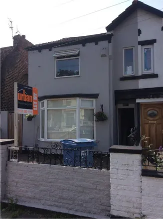 Rent this 3 bed duplex on Dorset Road in Liverpool, L6 4ED