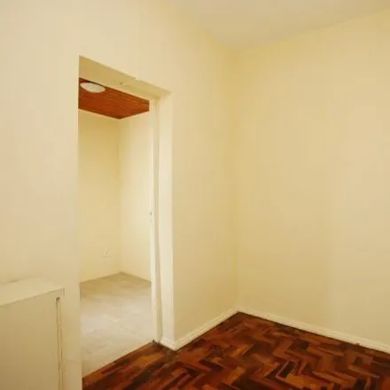 Rent this 2 bed apartment on Rua Américo Vespúcio 898 in São João, Porto Alegre - RS