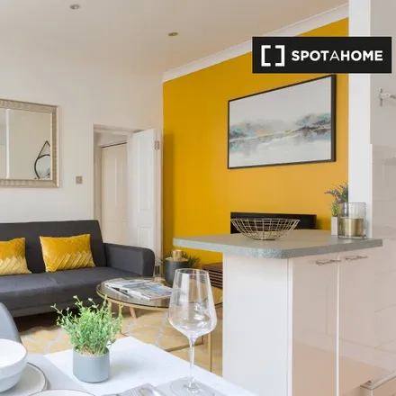 Rent this studio apartment on Ignite PT in Cobb Street, Spitalfields