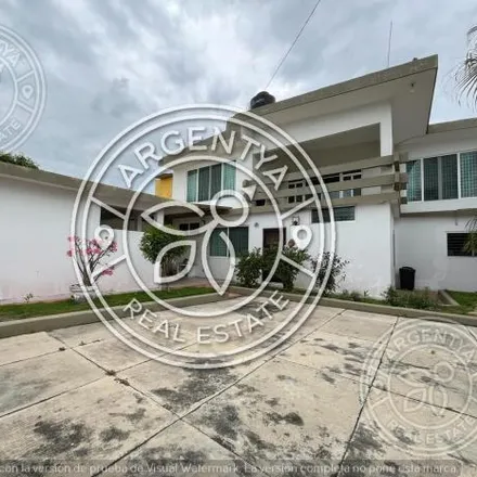 Buy this 4 bed house on Ébano in 93279 Poza Rica, VER