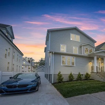 Buy this 6 bed house on 20 West 36th Street in Bayonne, NJ 07002