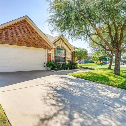 Image 3 - 1239 Lake Forest Drive, Lakewood, Grand Prairie, TX 75052, USA - House for sale