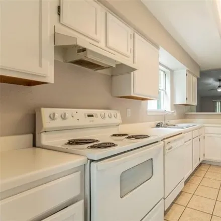 Image 7 - 2450 Wickersham Ln Apt 1502, Austin, Texas, 78741 - Condo for rent