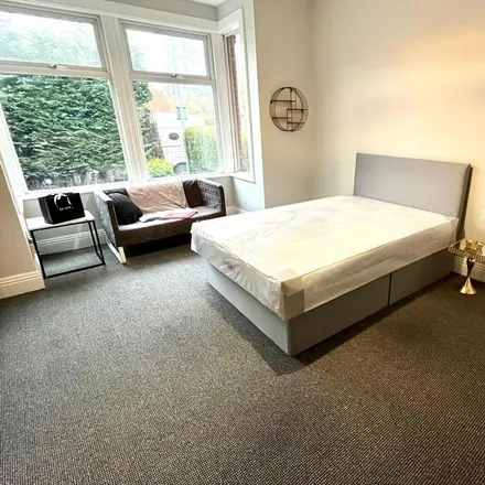 Rent this 1 bed room on Barnbow Lasses in Austhorpe Road, Austhorpe