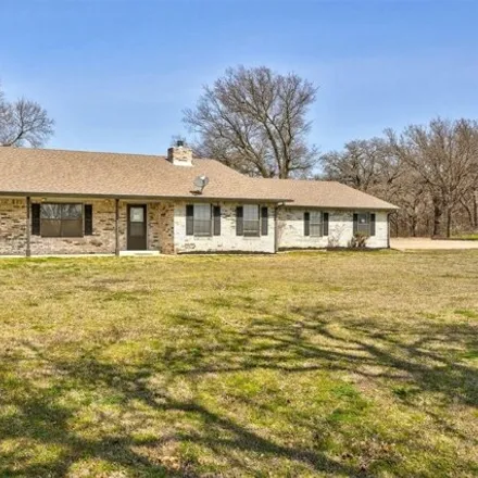 Buy this 3 bed house on 9151 Bryant Rd in Lexington, Oklahoma