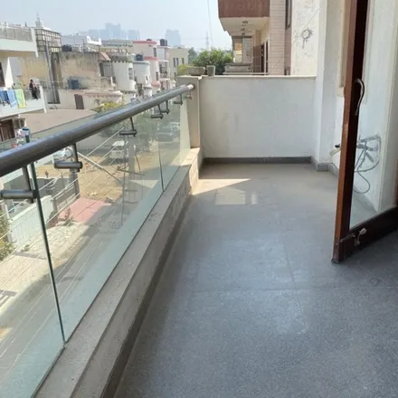 Image 5 - unnamed road, Sector 43, Gurugram District - 122009, Haryana, India - Apartment for rent