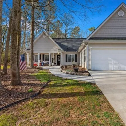 Buy this 3 bed house on 541 Grove Level Rd in Commerce, Georgia