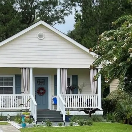 Buy this 3 bed house on 15 Cambridge Court in Beaufort County, SC 29910