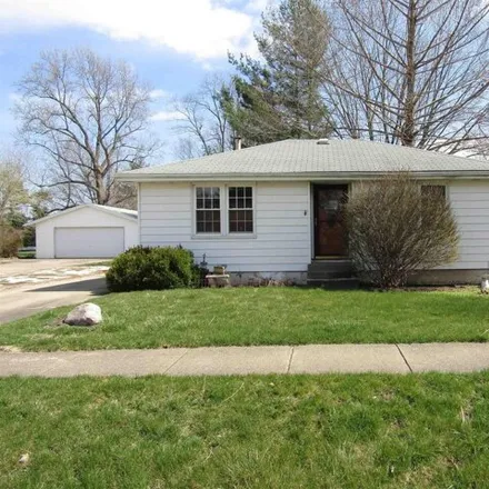 Buy this 2 bed house on 659 South Illinois Street in Lewistown, IL 61542