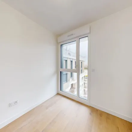 Image 2 - boreales, Rue Médéric, 92110 Clichy, France - Apartment for rent