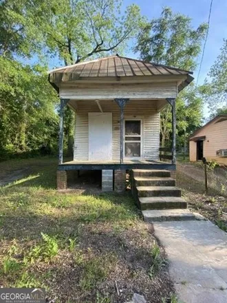 Buy this 2 bed house on 499 Ashby Street in Americus, GA 31709
