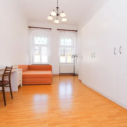 Rent this 2 bed apartment on Husovo náměstí 12 in 269 01 Rakovník, Czechia