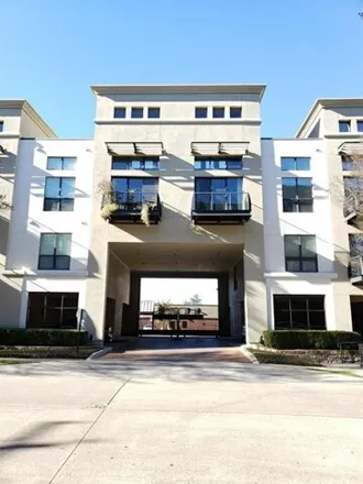 Rent this 2 bed condo on 2902 Raleigh Street in Dallas, TX 75219