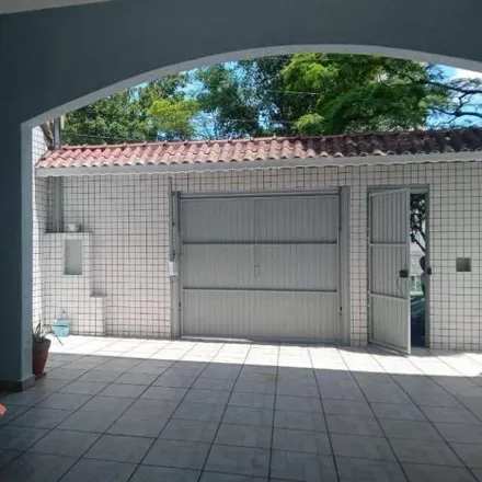 Buy this 3 bed house on Rua Marechal Deodoro in Centro, Diadema - SP