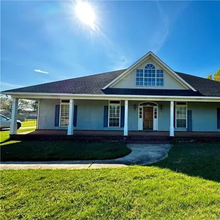 Buy this 4 bed house on 10619 Sheffield Road in Mobile County, AL 36695