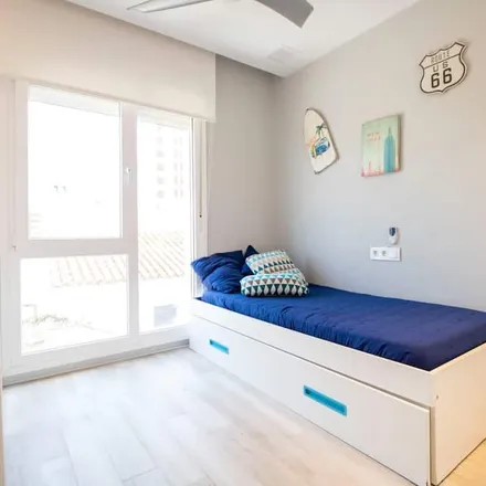Rent this 3 bed house on 12560 Benicàssim / Benicasim