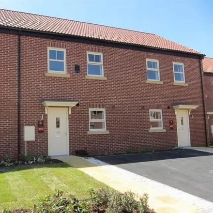 Rent this 3 bed house on Spinning Drive in Nottingham, NG5 3JH