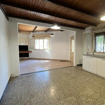 Rent this 2 bed house on Bulevar Nicolás Avellaneda 58 in Industrial, Rosario