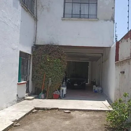 Buy this 6 bed house on Calle Tehuacán Sur in 72160 Puebla, PUE