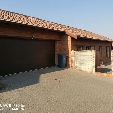 Rent this 3 bed townhouse on unnamed road in Wapadrand Security Village, Gauteng