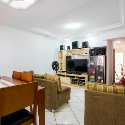 Buy this 5 bed house on Rua Nuporanga in Bangú, Santo André - SP