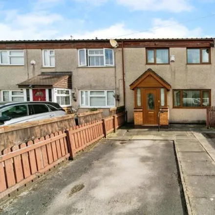 Buy this 3 bed townhouse on 28 Parkview Close in Birkenhead, CH41 4NX