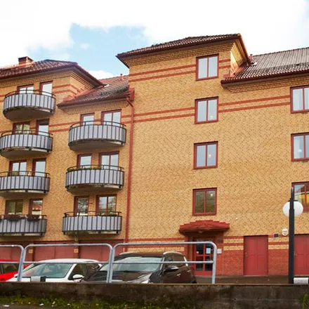 Rent this 2 bed apartment on Kvarngatan in 503 42 Borås, Sweden