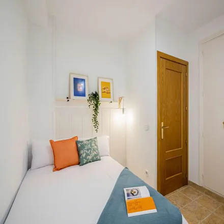 Image 1 - Calle de Bravo Murillo, 297 - 7, 28020 Madrid, Spain - Room for rent
