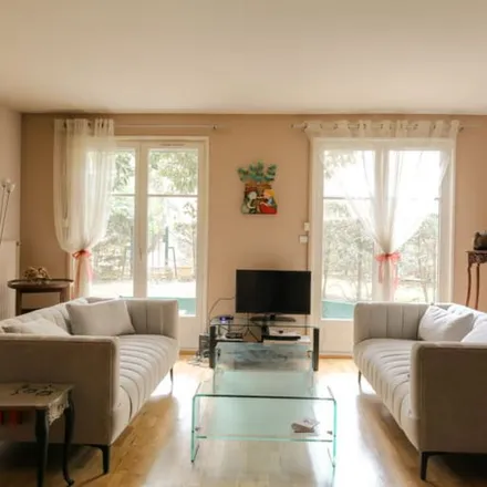 Rent this 1 bed apartment on 94 Avenue Jean Jaurès in 69007 Lyon 7e Arrondissement, France