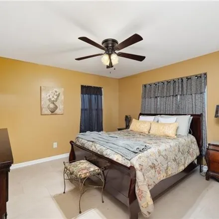 Image 8 - 1182 North 27½ Street, Casa Bonita Colonia, McAllen, TX 78501, USA - House for sale